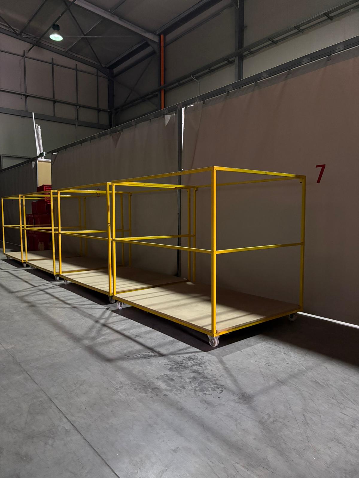 Area deposito attrezzata